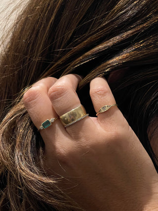 White Diamond Mini Deco Point Ring