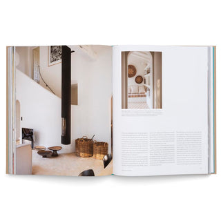 Côte D'Azur Living: The Residences and Interiors of the French Riviera