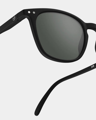 #E Iconic Trapeze Sunglasses | Black