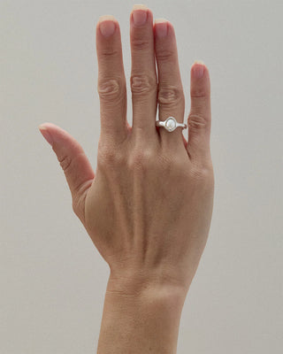 Simple Perlita Ring