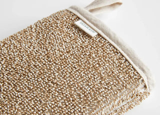 Sasawashi Deep Exfoliating Body Scrub Mitt